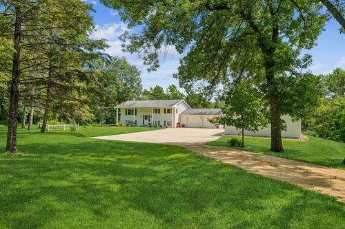 39877 County Road 20, Saint Peter, MN, 56082-4331 | Card Image