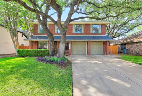 8423 Priest River Dr, Round Rock, TX, 78681-3525 | Card Image