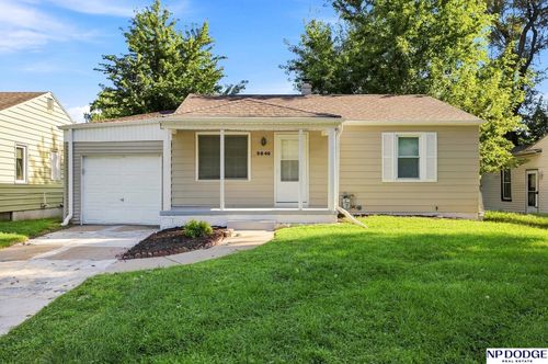 5846 Sahler St, Omaha, NE, 68104-2848 | Card Image