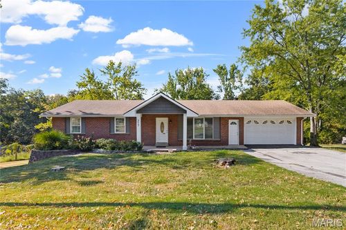 217 Slover Ln, Arnold, MO, 63010-3842 | Card Image
