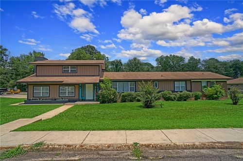 1418 W 2nd Pl, Russellville, AR, 72801-4806 | Card Image