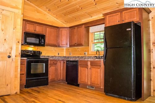 756 Deck Hill Road, Boone, NC, 28607 | Card Image