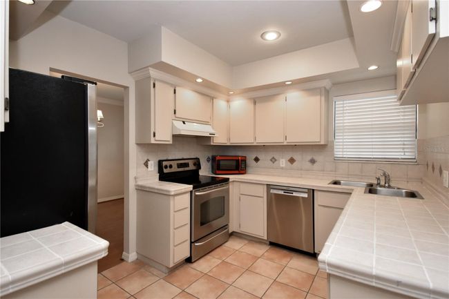 927 41 St Dr, House other with 3 bedrooms, 3 bathrooms and null parking in GAINESVILLE FL | Image 7