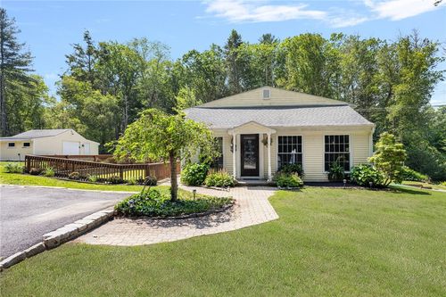 88 Lake View Dr, Chepachet, RI, 02814-2053 | Card Image