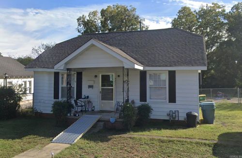 4211 W 24th St, Little Rock, AR, 72204-5331 | Card Image