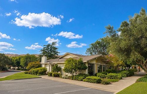 5568 Cribari Circle, San Jose, CA, 95135 | Card Image