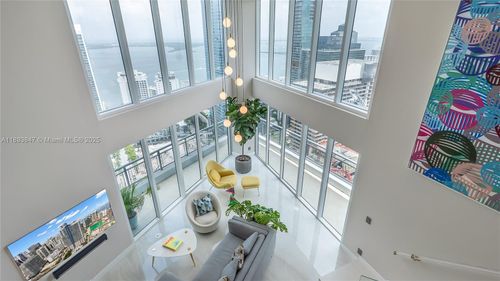 apt-4200-60 Sw 13th St, Miami, FL, 33130-4359 | Card Image