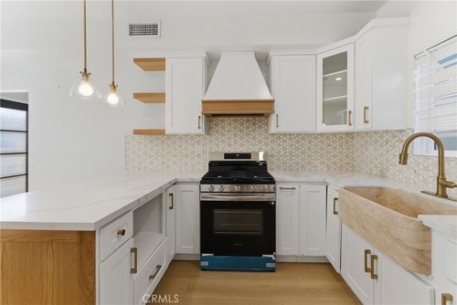 16736 Elmcroft Ave, Cerritos, CA, 90703-1679 | Card Image