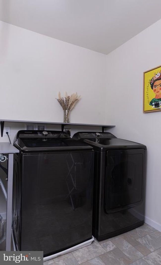 807 Anthony Dr, Townhouse with 3 bedrooms, 3 bathrooms and null parking in HARRISBURG PA | Image 28