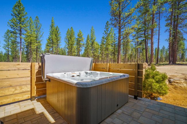 40-web-or-mls-18124 Forestbrook Hot Tub- | Image 24