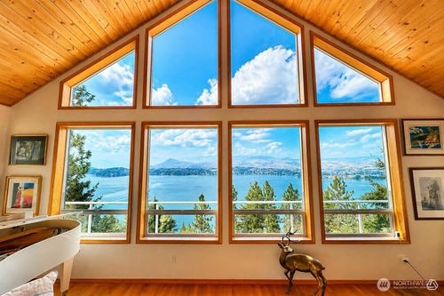 7371 Ridgeview Dr, Chelan, WA, 98816-8791 | Card Image
