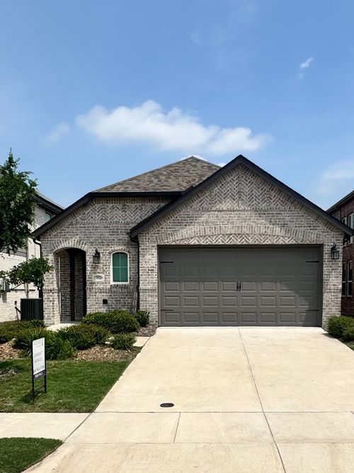 1812 Horseshoe Ln, Van Alstyne, TX, 75495-4480 | Card Image