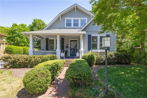 822 N Eugene St, Greensboro, NC, 27401-1609 | Card Image