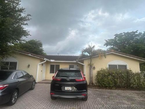 8362 Nw 23rd Mnr, Coral Springs, FL, 33065-5602 | Card Image