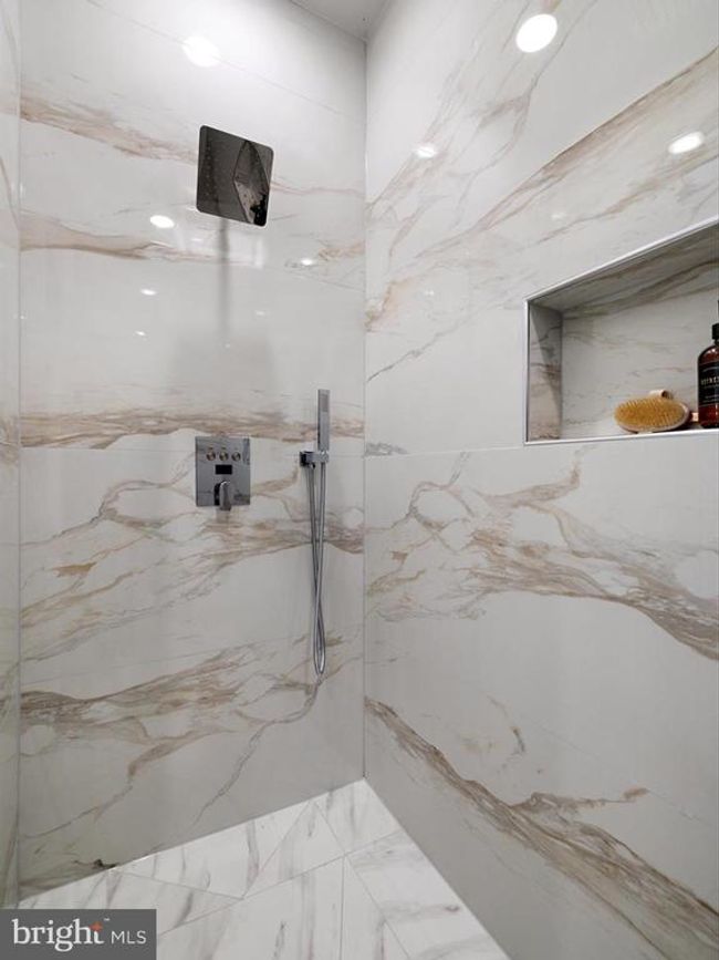 5106 Fitch St Se, Townhouse with 4 bedrooms, 5 bathrooms and null parking in WASHINGTON DC | Image 27
