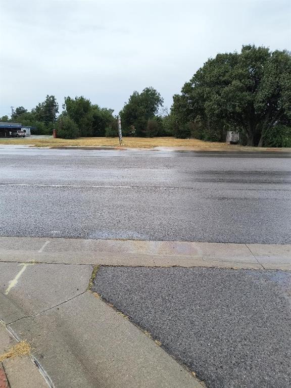 5113 N Macarthur Blvd, Warr Acres, OK 73127