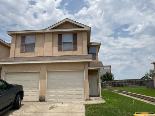 10802 Mathom Lndg, Universal City, TX, 78148-4695 | Card Image