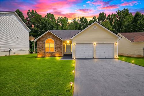 1759 Portwest Way, Hampton, GA, 30228-3270 | Card Image