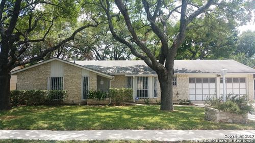 5319 Fair Ridge Dr, San Antonio, TX, 78228-1052 | Card Image