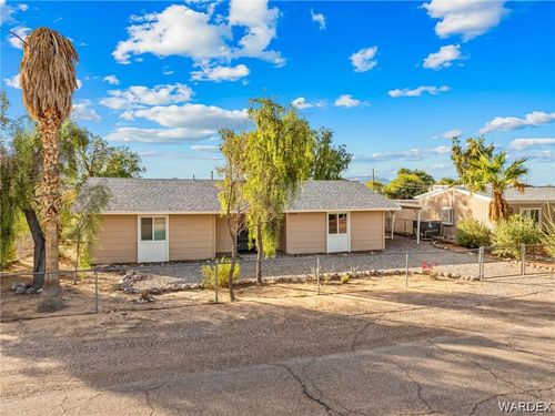 5390 Maricopa Dr, Topock, AZ, 86436 | Card Image