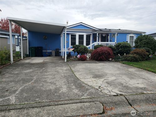 60-209 Noble Fir Cir, Enumclaw, WA, 98022-7400 | Card Image