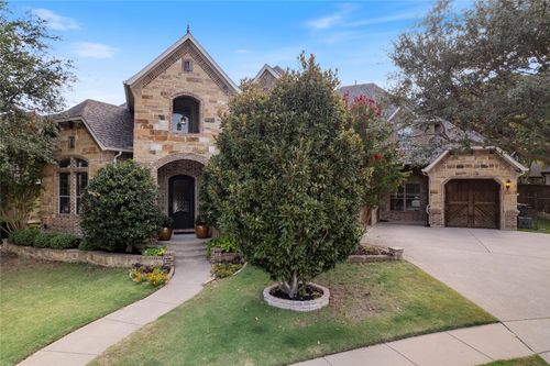 8113 Biscayne Ct, North Richland Hills, TX, 76182-7655 | Card Image