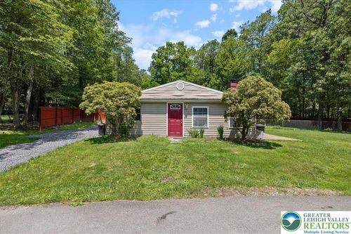 1107 Bluegrass Ln, Effort, PA, 18330-8115 | Card Image
