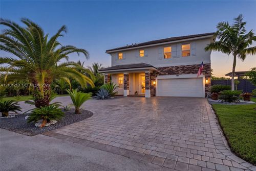19815 Sw 132nd Ct, Miami, FL, 33177-6256 | Card Image