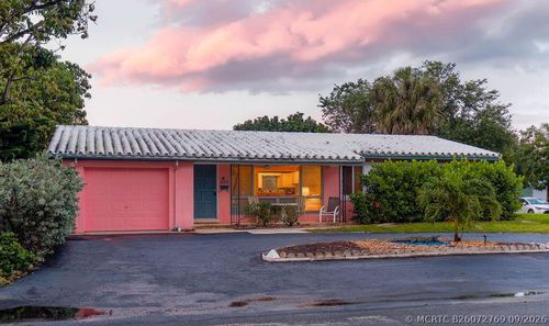 2355 Ne 4th St, Pompano Beach, FL, 33062-4812 | Card Image