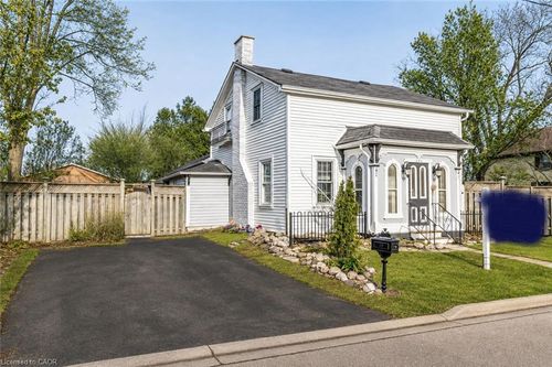 134 Kitchener Rd, Cambridge, ON, N3H1A6 | Card Image