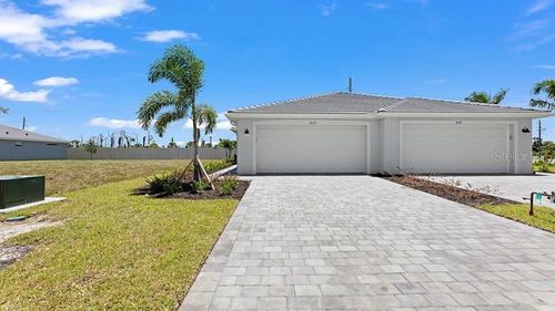 8161 Shore Lake Dr, ENGLEWOOD, FL, 34224-9320 | Card Image