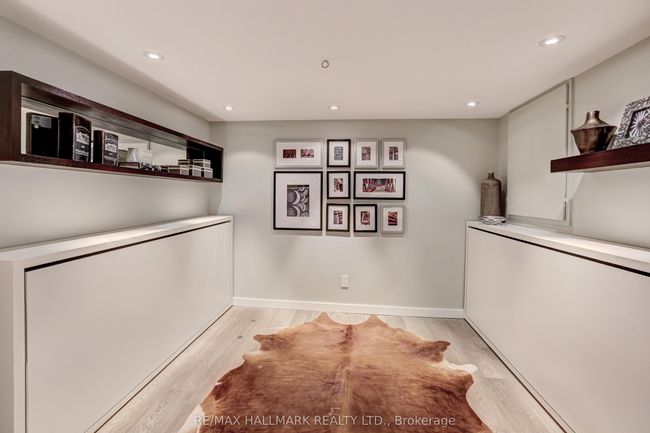 4 Tinder Cres, House other with 4 bedrooms, 2 bathrooms and 4 parking in North York ON | Image 24