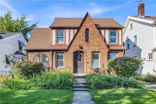 13510 Wainstead Ave, Cleveland, OH, 44111-4954 | Card Image