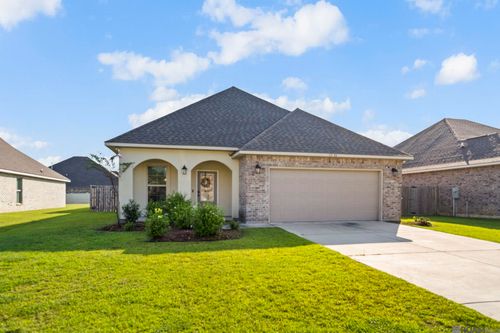 23386 Odette Ave, Denham Springs, LA, 70726-6755 | Card Image