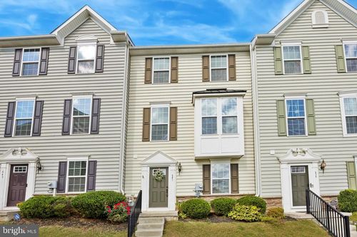 641 Washington Sq, SPRING CITY, PA, 19475-1543 | Card Image