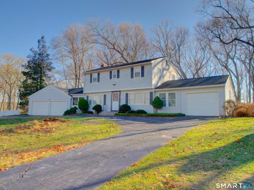 26 Pinecrest Rd, North Stonington, CT, 06359-1526 | Card Image