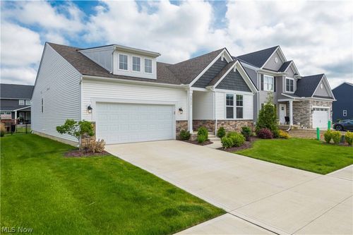 36732 Appian Way, North Ridgeville, OH, 44039-1304 | Card Image