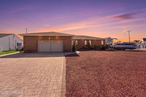 1103 Bayview Ave, Bayville, NJ, 08721-3105 | Card Image