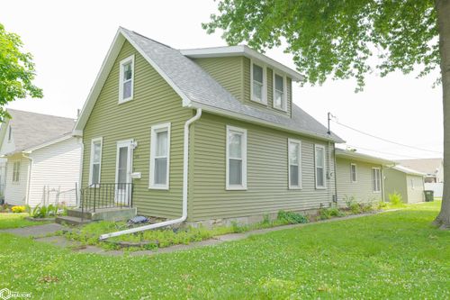 220 Summer Street, West Burlington, IA, 52655 | Card Image