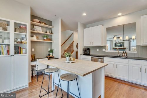 3716 Bedford Dr, NORTH BEACH, MD, 20714-4058 | Card Image
