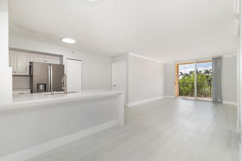 apt-310-1801 N Flagler Dr, West Palm Beach, FL, 33407-6560 | Card Image
