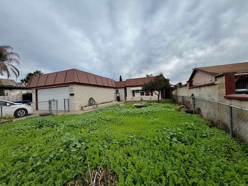 734 North Midway Drive, Escondido, CA, 92027 | Card Image