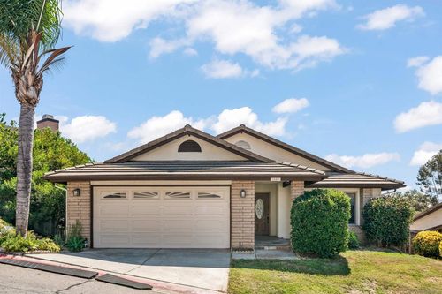 1659 Madrone Gln, Escondido, CA, 92027-1147 | Card Image