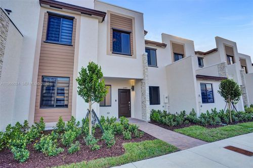 2519 Se 29th St, Homestead, FL, 33035-2658 | Card Image