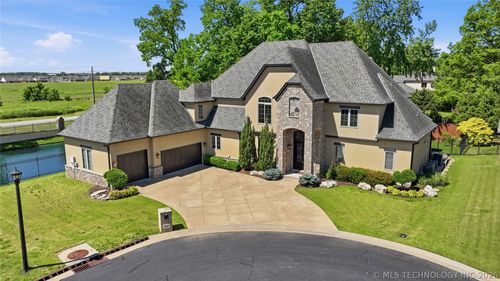12014 Kingston Pl, Tulsa, OK, 74137-2115 | Card Image