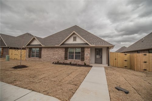 4205 Sw Pawhuska St, Bentonville, AR, 72713-8061 | Card Image