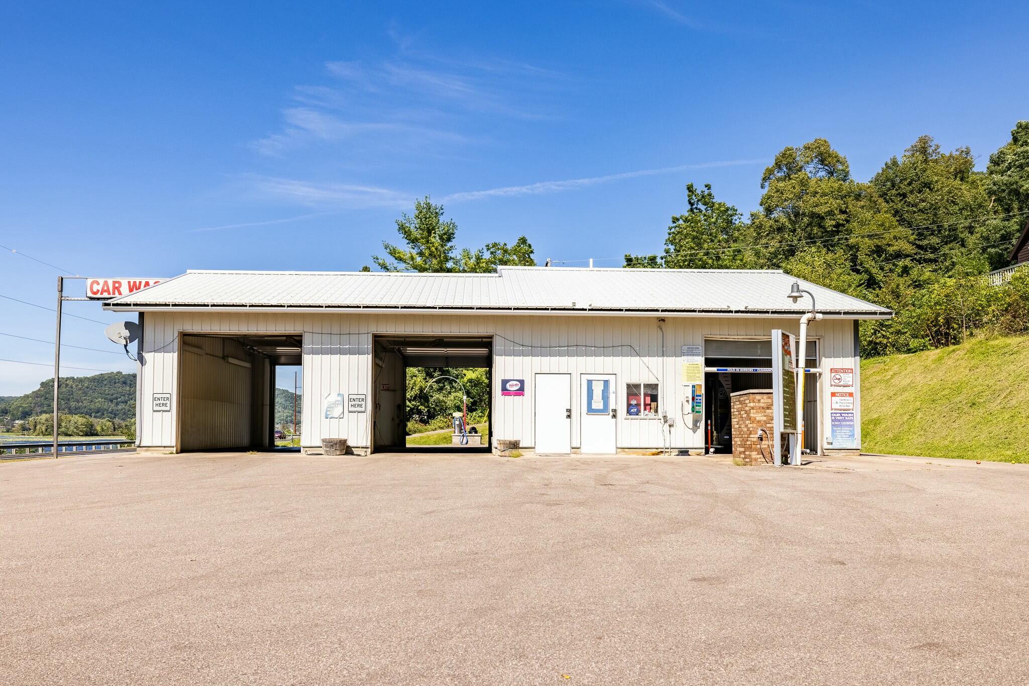 Commercial Sale in Alma 2