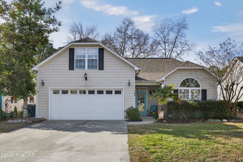 400 Azalea Dr, Hampstead, NC, 28443-8039 | Card Image