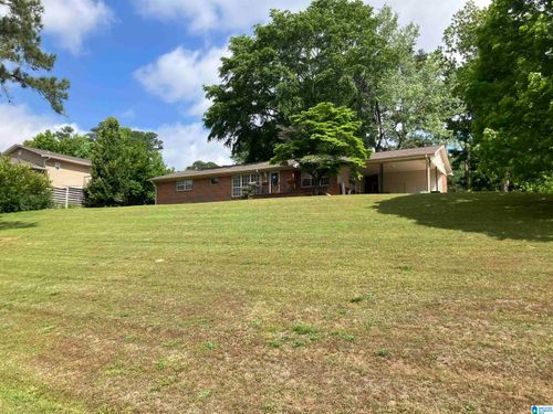 1541 Pinecrest St Nw, Cullman, AL, 35055-1717 | Card Image