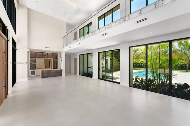 6730 Sw 115 Th St, House other with 8 bedrooms, 10 bathrooms and null parking in Pinecrest FL | Image 6
